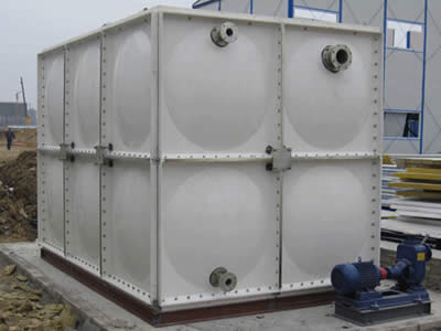 金塔玻璃钢保温水箱